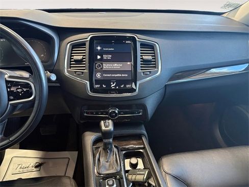 Used 2018 Volvo XC90 T5 Momentum image 9