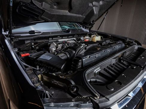 Used 2021 Chevrolet Silverado 2500 LTZ w/ Carhartt Edition image 38