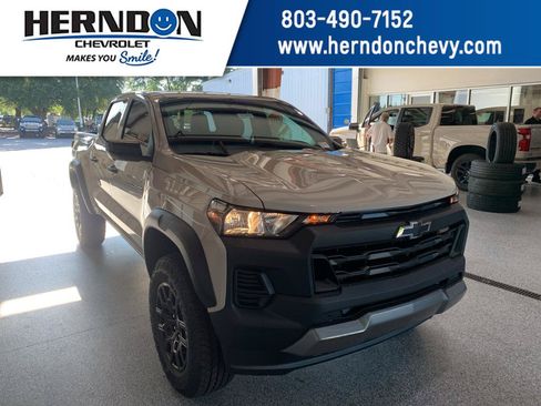 New 2026 Chevrolet Colorado Trail Boss AWD/4WD image 1
