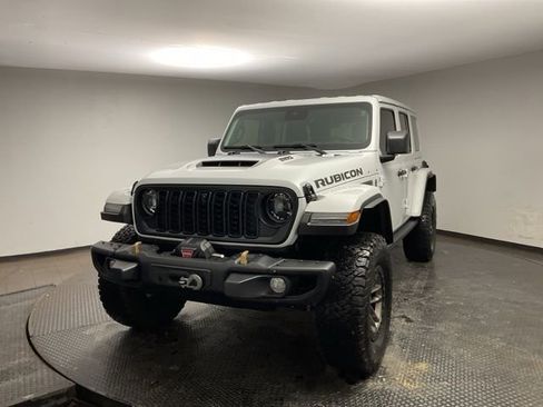 Used 2025 Jeep Wrangler Rubicon 392 image 3