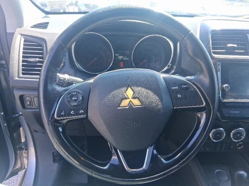 Used 2018 Mitsubishi Outlander Sport SEL FWD image 25