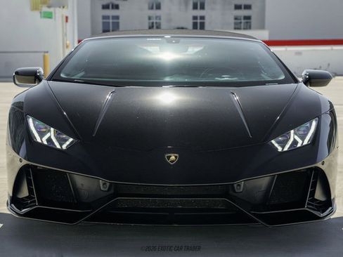 Used 2020 Lamborghini Huracan EVO AWD/4WD image 13