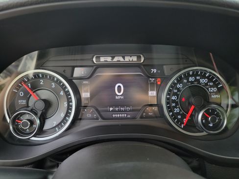 Used 2022 RAM 1500 Laramie AWD/4WD image 28