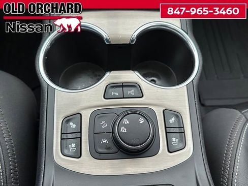 Used 2022 GMC Terrain Denali w/ Denali Premium Package image 20