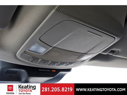 Used 2022 Ford Expedition XLT RWD image 23