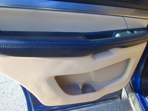 Used 2017 Ford Explorer 4WD image 8