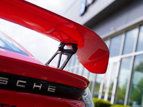 Used 2023 Porsche 718 Cayman GT4 RWD image 14