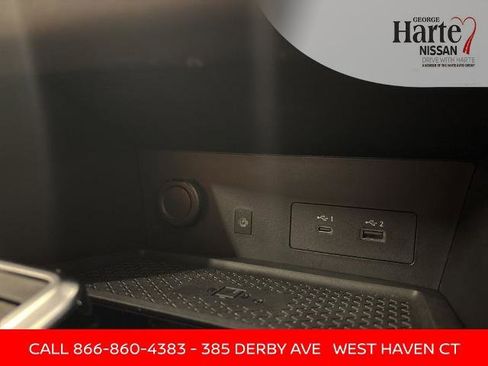 Certified 2022 Nissan Pathfinder Platinum w/ Cargo Package image 12