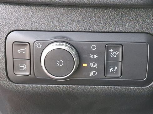 Used 2022 Ford Escape SEL image 26