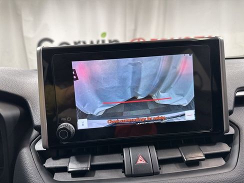 Used 2024 Toyota RAV4 XLE image 27