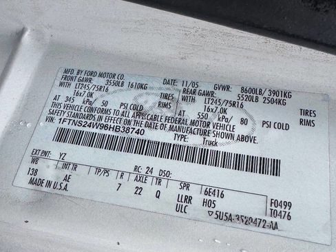 Used 2006 Ford E-250 and Econoline 250 Extended image 18