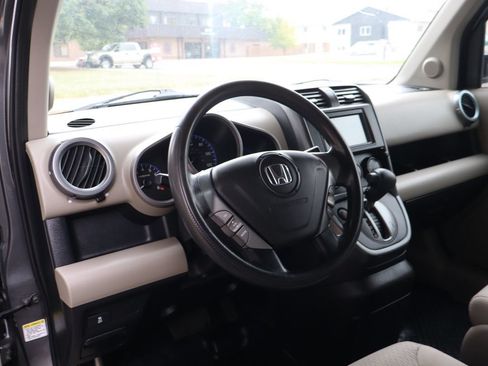 Used 2011 Honda Element EX image 16