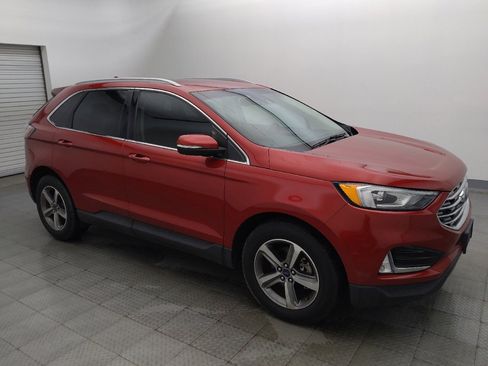 Used 2020 Ford Edge SEL w/ Convenience Package FWD image 11