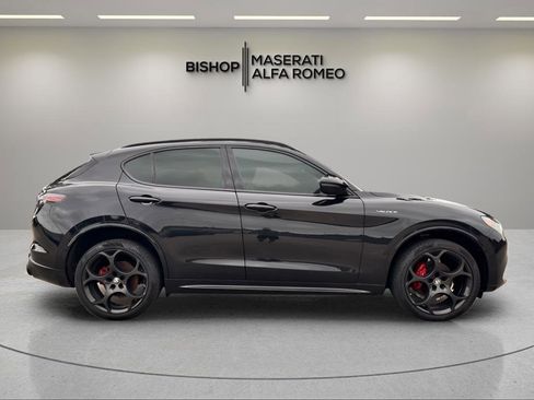 Used 2025 Alfa Romeo Stelvio Sprint AWD/4WD image 7