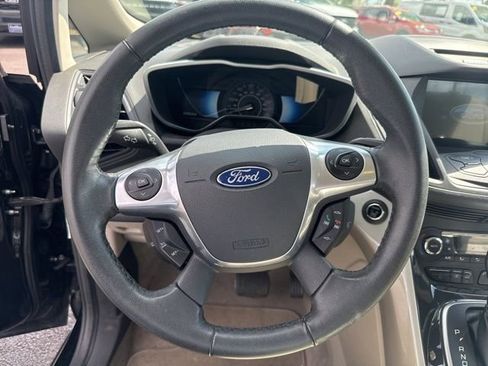 Used 2016 Ford C-MAX Energi SEL FWD image 10