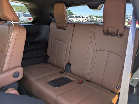 Used 2023 INFINITI QX60 Autograph w/ Cargo Package AWD/4WD image 13