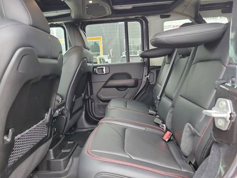 New 2026 Jeep Wrangler Unlimited Rubicon image 13