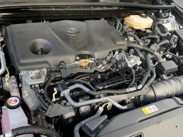 Used 2026 Toyota Camry SE FWD image 17