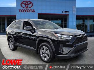 Used 2024 Toyota RAV4 XLE w/ Convenience Package FWD video 1