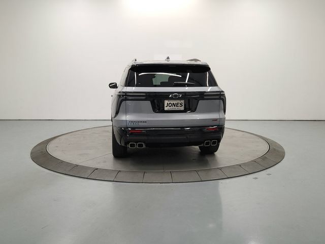 Used 2025 Chevrolet Traverse RS FWD image 7