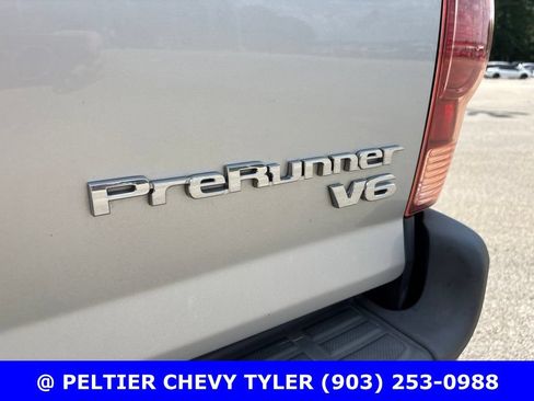 Used 2006 Toyota Tacoma PreRunner RWD image 11