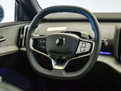 New 2026 Volvo EX30 Ultra image 13