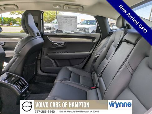 Certified 2025 Volvo S90 B6 Ultra AWD/4WD image 13