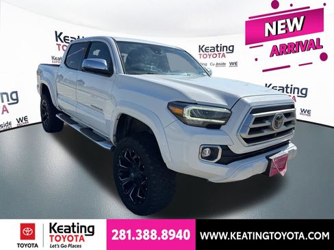 Used 2021 Toyota Tacoma Limited AWD/4WD image 1