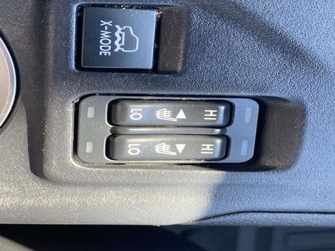 Used 2020 Subaru Crosstrek 2.0i Limited w/ Moonroof Package w/Navigation image 26