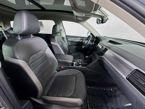 Used 2021 Volkswagen Atlas SEL Premium image 46