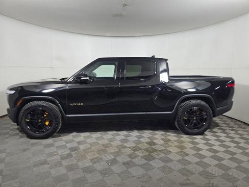 Used 2022 Rivian R1T Adventure AWD/4WD image 2