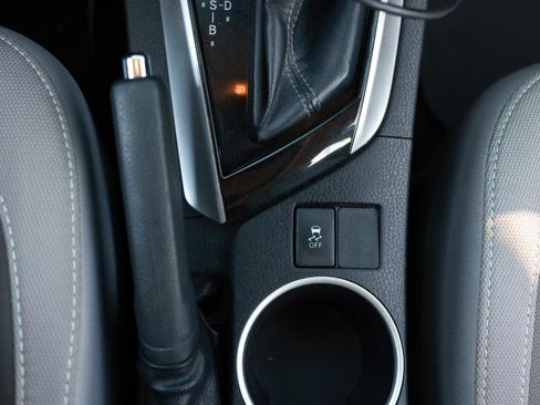 Used 2017 Toyota Corolla LE image 37