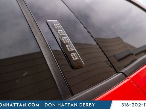 Used 2017 Ford F150 XLT w/ Equipment Group 302A Luxury AWD/4WD image 32