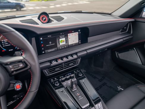 Certified 2025 Porsche 911 Carrera 4 GTS AWD/4WD image 16