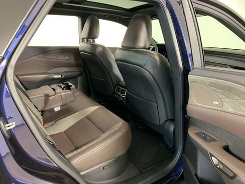 Used 2025 Lexus RX 350 AWD w/ Convenience Package image 36