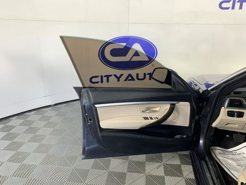 Used 2017 BMW 330i Gran Turismo xDrive AWD/4WD image 14