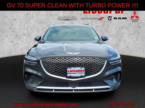 Used 2025 Genesis GV70 2.5T AWD/4WD image 2