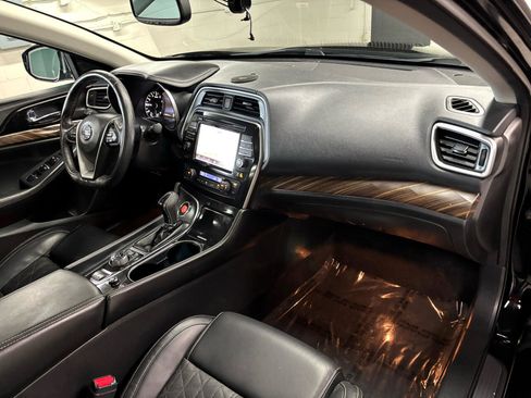 Used 2016 Nissan Maxima Platinum image 19
