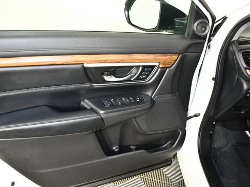 Used 2019 Honda CR-V Touring image 37