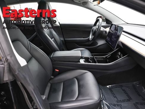 Used 2018 Tesla Model 3 Long Range AWD/4WD image 18