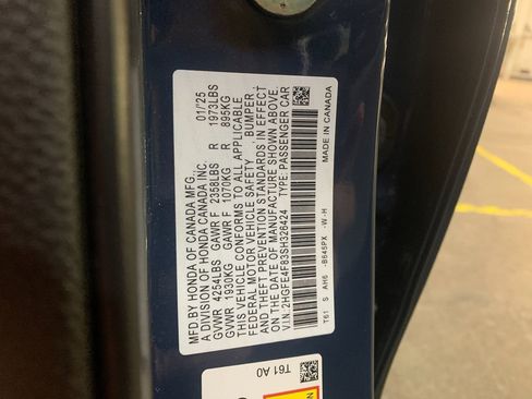 Used 2025 Honda Civic Sport image 35