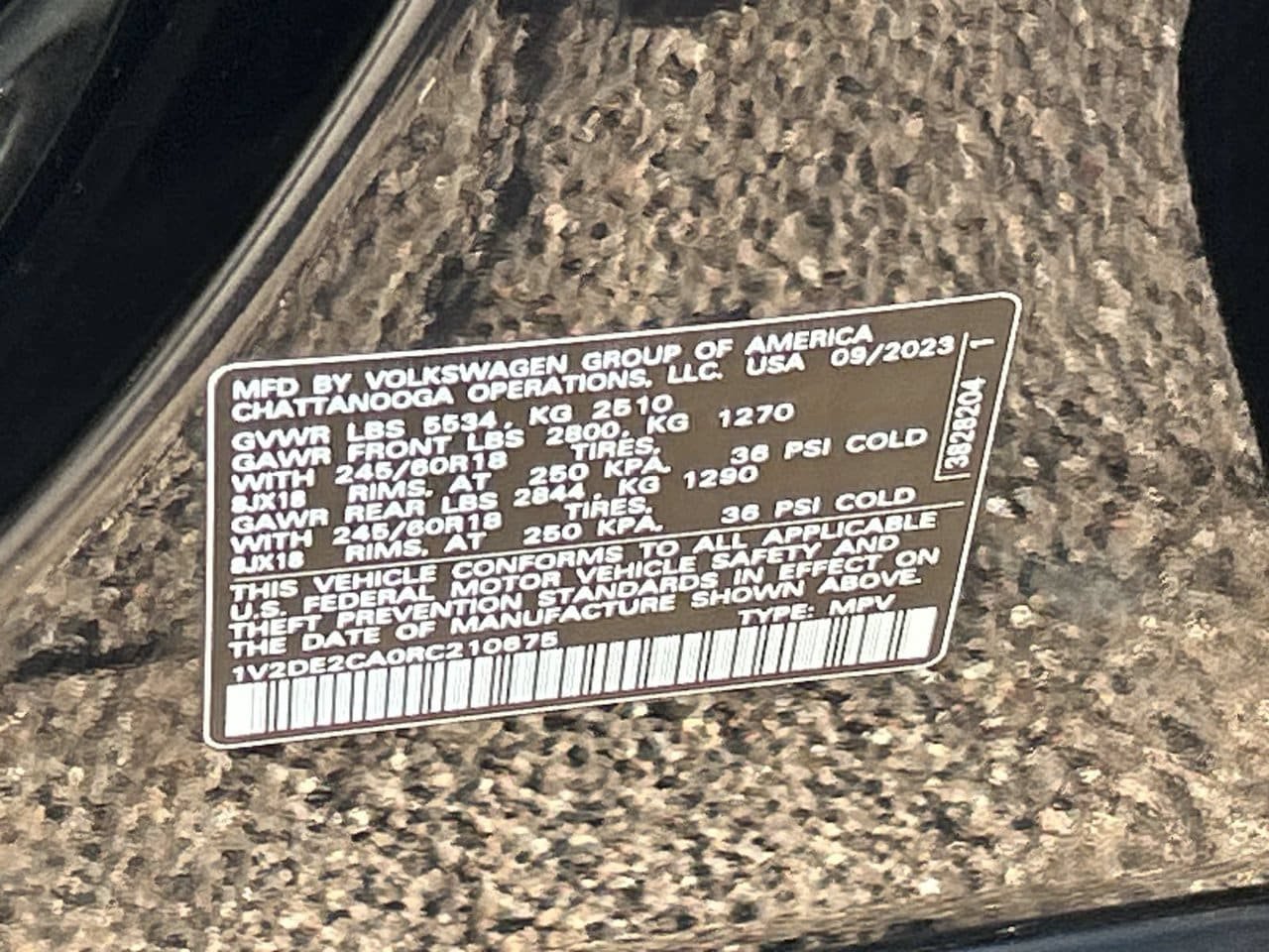 Used 2024 Volkswagen Atlas Cross Sport SE FWD image 29