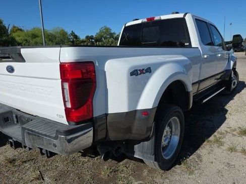 Used 2022 Ford F450 Lariat w/ Lariat Ultimate Package image 3