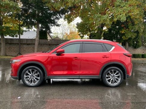 Used 2019 MAZDA CX-5 Signature image 2