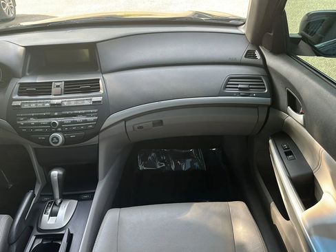 Used 2010 Honda Accord EX-L image 28