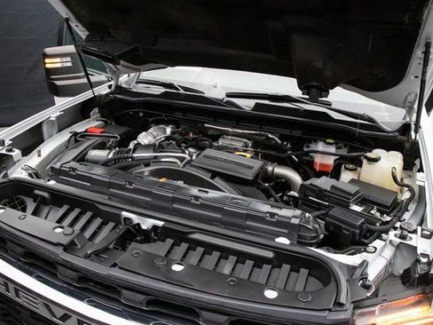 Used 2022 Chevrolet Silverado 3500 LT w/ Fleet Comfort Package image 28