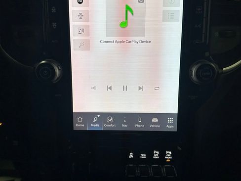 Used 2025 RAM 2500 Laramie image 27