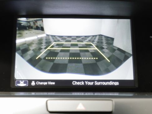 Used 2020 Acura MDX SH-AWD image 10