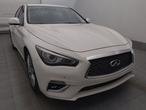 Used 2020 INFINITI Q50 Luxe w/ Essential Package (3.0T Luxe) RWD image 13