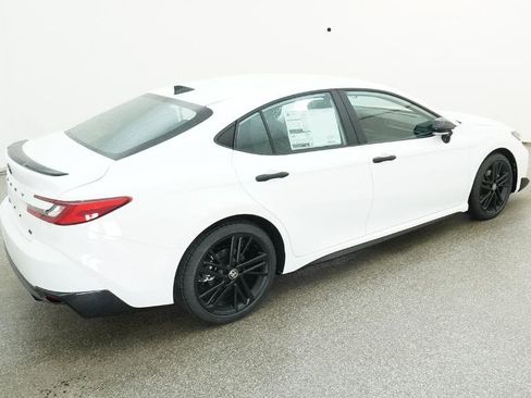 Used 2026 Toyota Camry SE Nightshade image 66